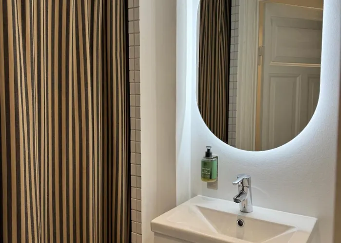 Stylish With Rooftop In Trendy Vesterbro Appartamento Copenaghen
