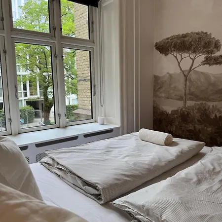 Stylish With Rooftop In Trendy Vesterbro アパート コペンハーゲン